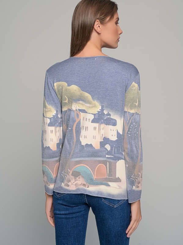 Elegant women's blouse