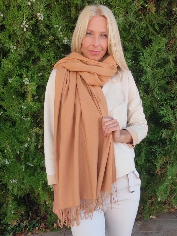 Едноцветен кашмирени шал