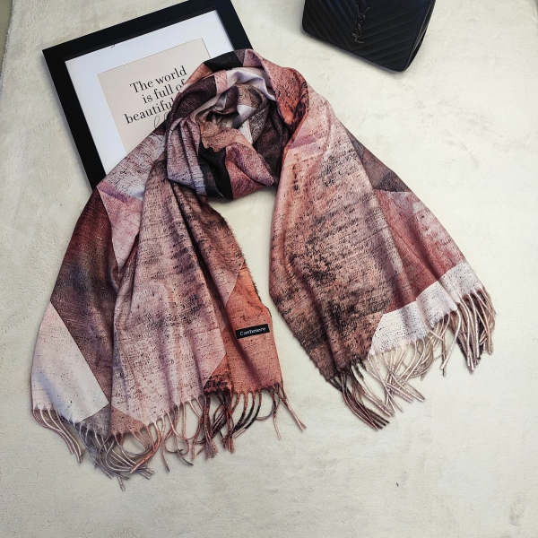 Кашмирени шал с геометричен принт 