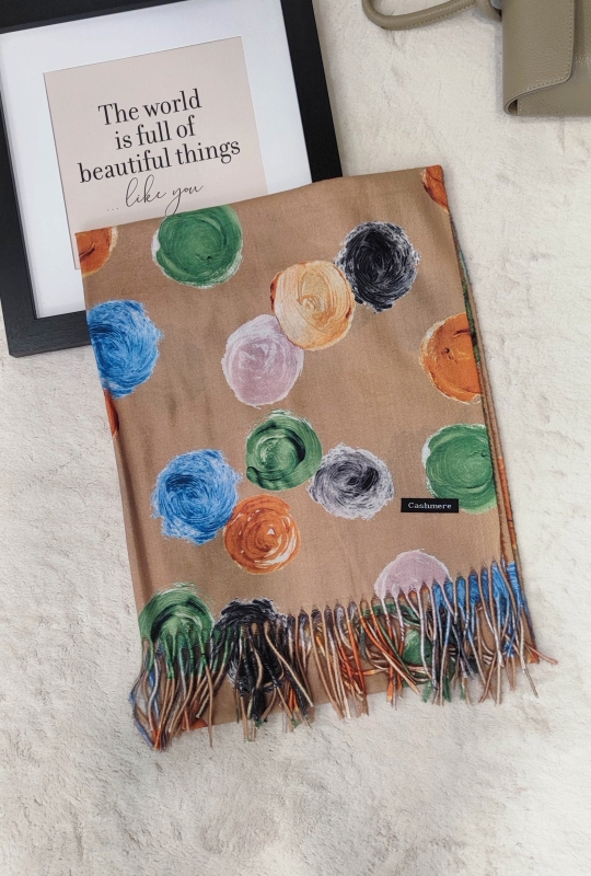 Women's cashmere scarf 