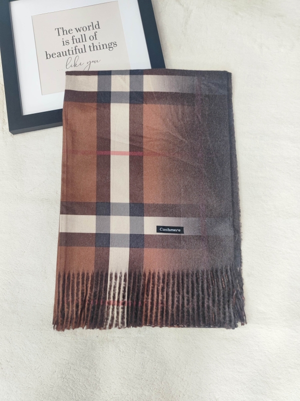  an elegant women's scarf in a classic beige plaid (Burberry type) 
