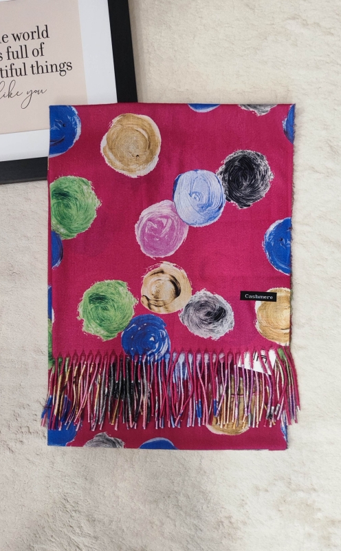 Women's cashmere scarf 