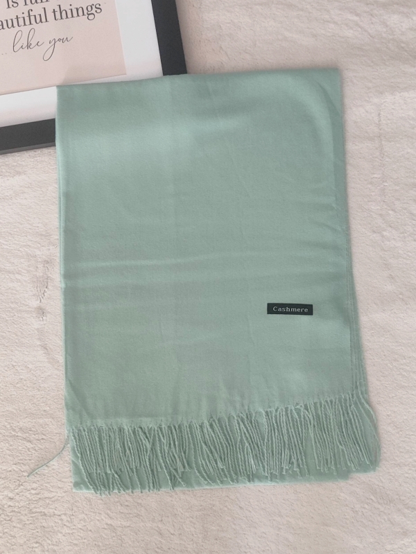 Кашмирен шал в цвят мента