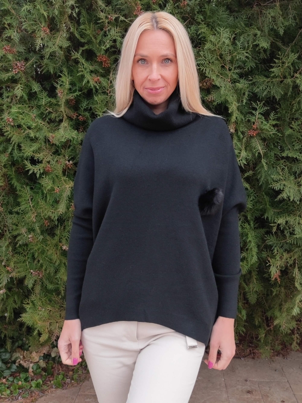 Черен италиански дамски пуловер с поло яка и декоративен елемент, универсален размер за L, XL и 2XL