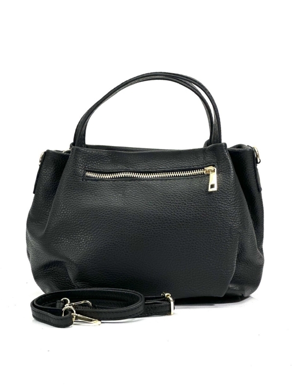 Италианска кожена чанта среден размер златисти елементи