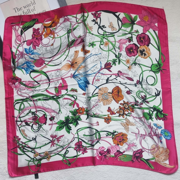 Дамски сатенен шал -кърпа