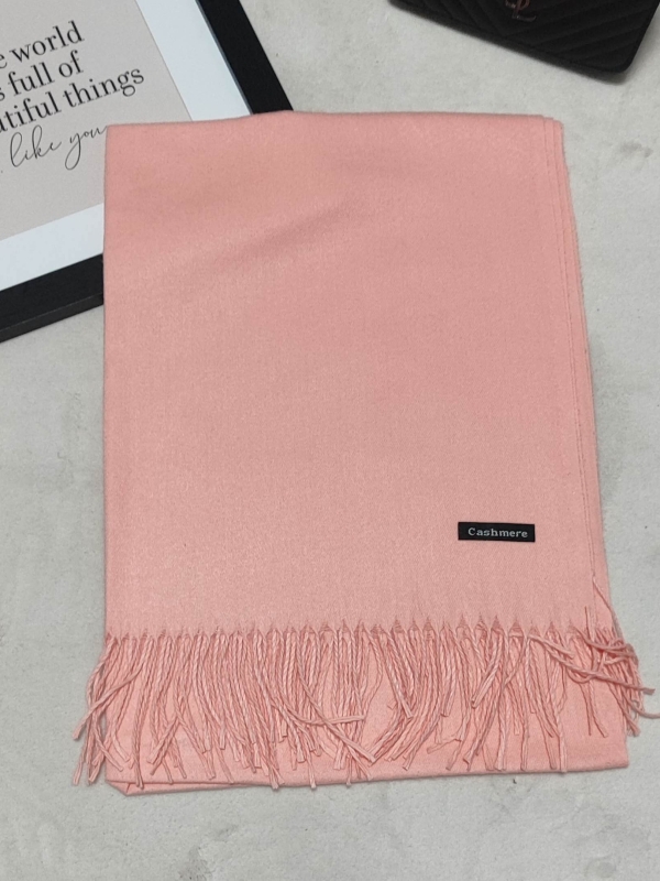Едноцветен шал от кашмир в розово  | UniqueFashion