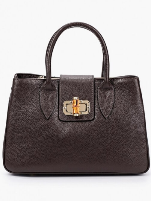 Тъмно кафява дамска чанта от естествена кожа с бамбуков детайл.