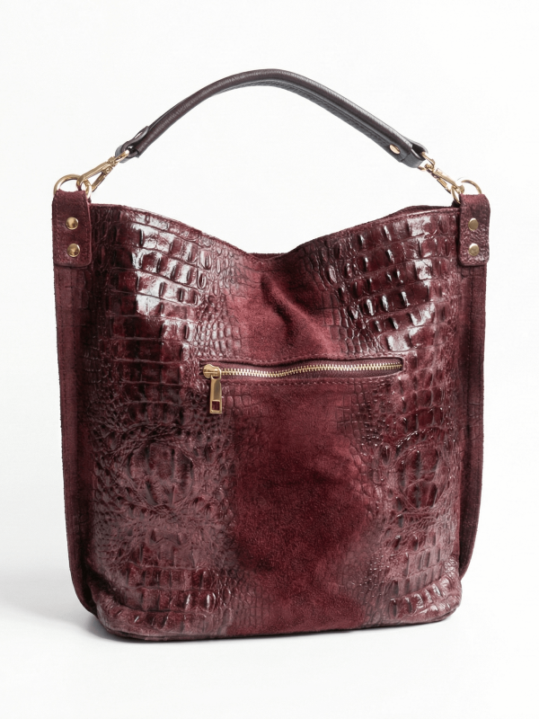 Задна част на велурена чанта с удобен външен джоб с цип за бърз достъп.