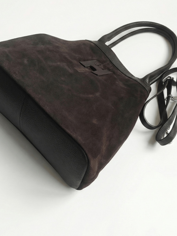 Италианска чанта от комбинация н естествена кожа и велур