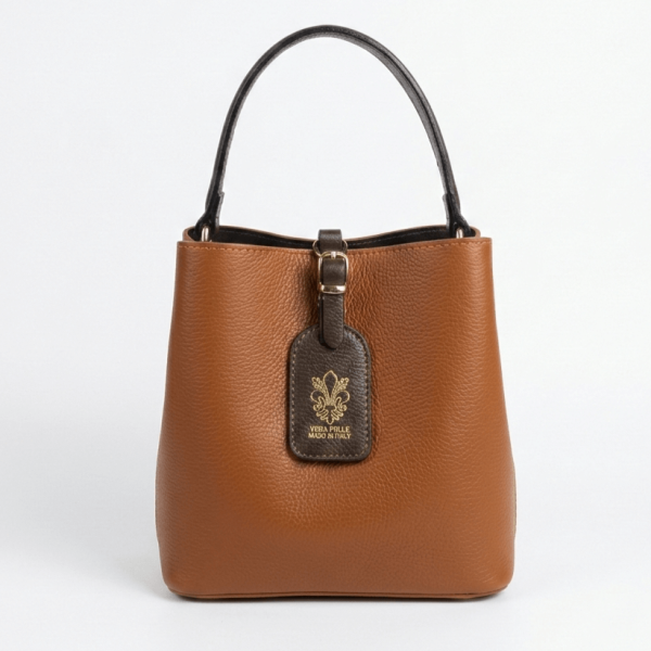Two-tone Vera Pelle genuine leather handbag in brown and dark brown, front view.