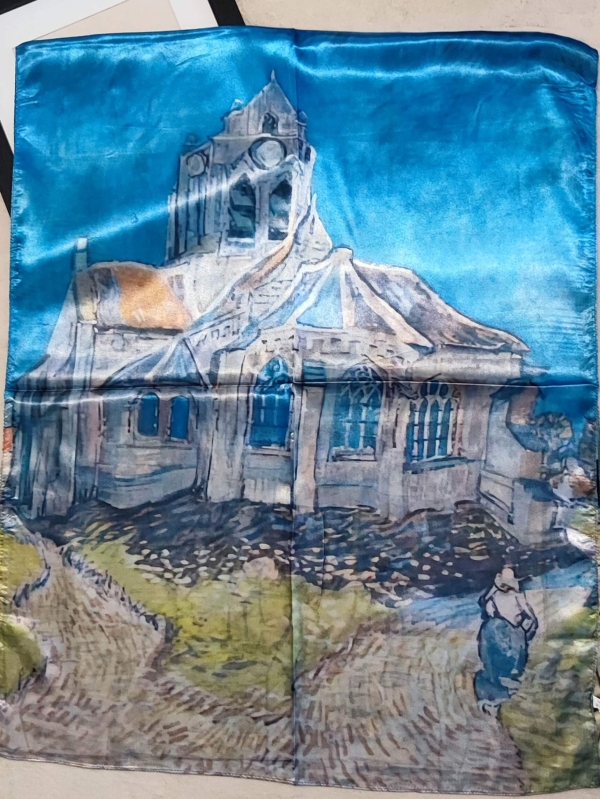 Луксозен дамски шал голиам размер от коприна