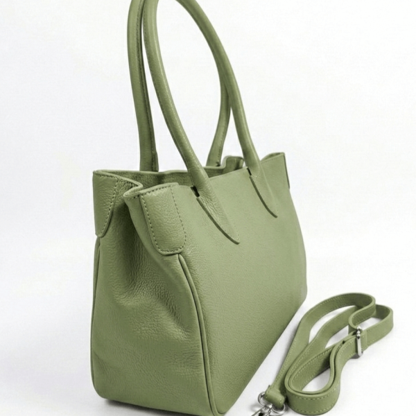 Италианска дамска чанта естествена кожа Vera Pelle в цвят писташио