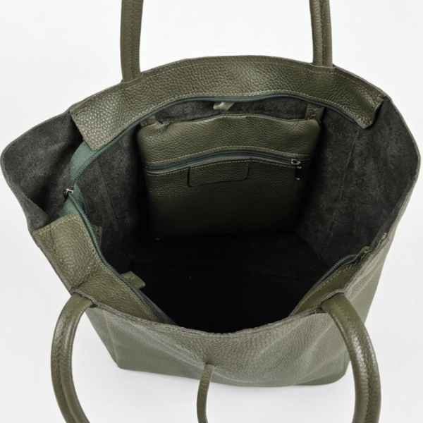 Large green handbag made of genuine leather (Vera Pelle)