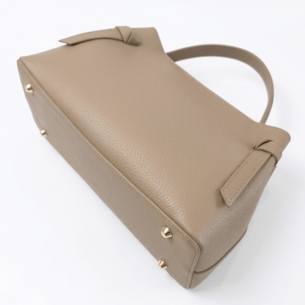 Metal feet on the bottom, Italian genuine leather handbag