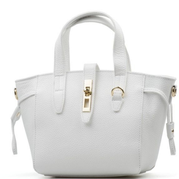 Front of an elegant white handbag made of genuine leather with a gold clasp