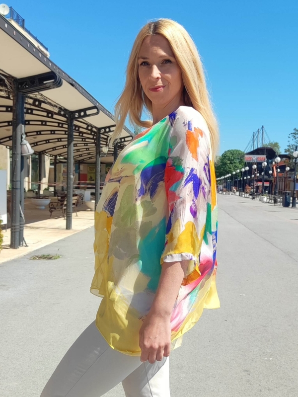 Elegant silk blouse with abstract print | Unique Fashion